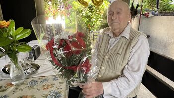 Častitljivih 90 let Častitljivih 90 let