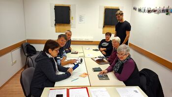 Delavnice pametni telefon kot potovanje skozi digitalni svet Delavnice pametni telefon kot potovanje skozi digitalni svet