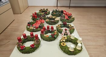 Izdelovanje adventnih venčkov 