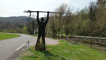 Izlet  v deželo  »Petra Klepca«