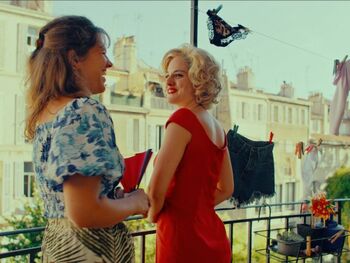 Ženske z balkona (The Balconettes)