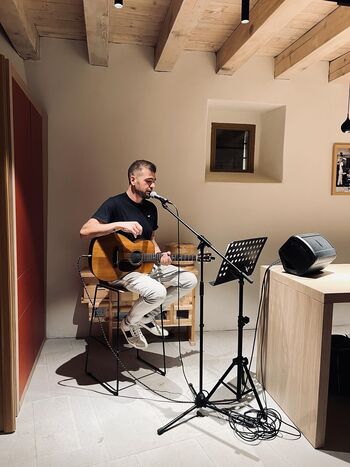 Vokalni večer pevcev šole Tjaše Fajdiga: Martin Orel in Ksenija Štrancar