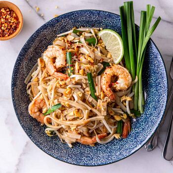 Adam Šerc pripravlja Pad thai
