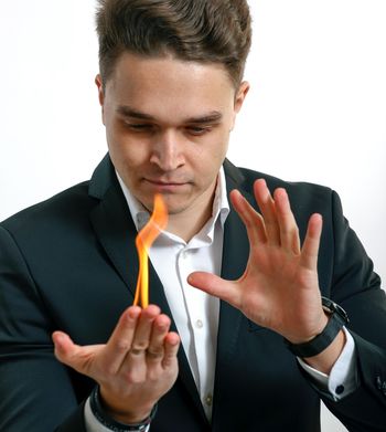 Čarodej MAGIC ALEKSANDER na gradu Komenda