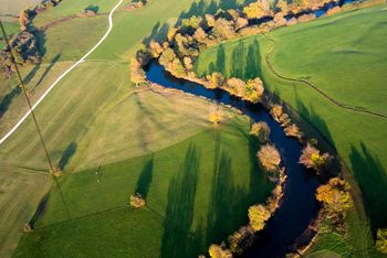 PREDSTAVLJAMO DRUŠTVO LJUBLJANICA, REKA SEDMERIH IMEN, SO.P.
