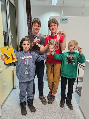 Velik uspeh učencev OŠ prof. dr. Josipa Plemlja Bled v šahu