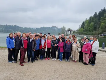 Člani in članice Društva upokojencev Gaj - Pragersko na Bledu