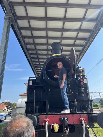 Zadnji letošnji sprehod z Naši lepi konci: Logaške železnice z Zvonetom Ivančičem