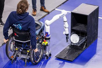 Cybathlon 2024: tehnološko napredne rešitve za invalide