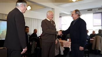 Aktivni tržiški čebelarji na občnem zboru