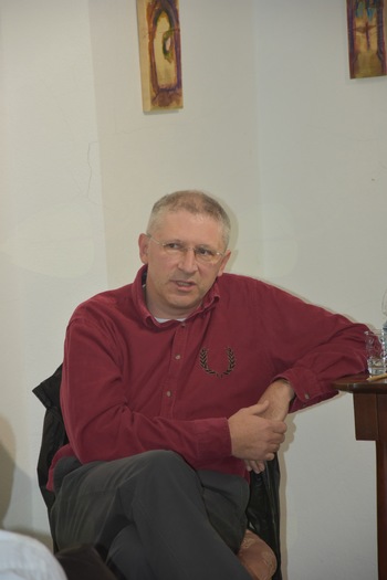 V SCHWENTNERJEVI HIŠI RAZSTAVLJA ROK KOMEL