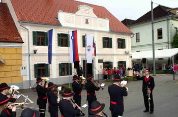 SCHWENTNERJEVA HIŠA PO PRENOVI ODPRLA VRATA