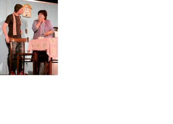 DRUŽINSKE ŠTORJE OD ZMAGOTA IN VITORJE - gledališki abonma in izven