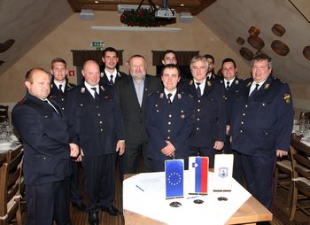 Gasilci steber zaščite in reševanja Gasilci steber zaščite in reševanja