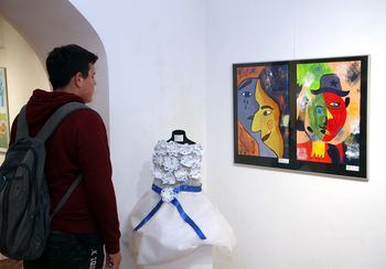 Kontrast: 154 učencev razstavlja 140 del Kontrast: 154 učencev razstavlja 140 del