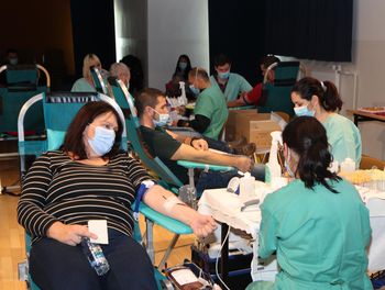 Na zadnji krvodajalski akciji letos na Vranskem 82 krvodajalcev