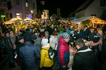 Prižig lučk na Vranskem