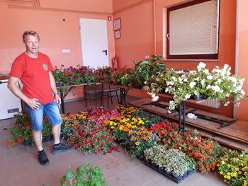 Donacija zelenjave in rož po neurju