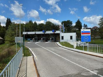 Spremembe pri prehajanju meje med Slovenijo in Hrvaško
