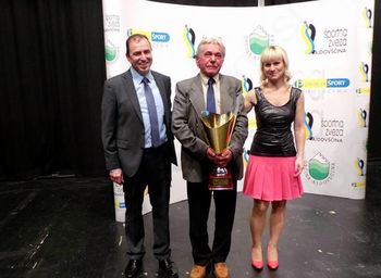 Danilo Jazbar prejel najvišje priznanje Danilo Jazbar prejel najvišje priznanje