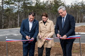 Zaključena je prva faza ureditve ceste Miren-Opatje selo, kmalu pa se začenja nova
