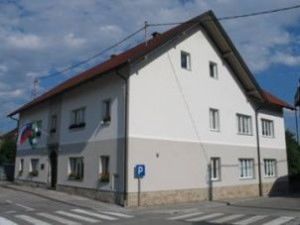 Župan in občinska uprava dostopna občanom