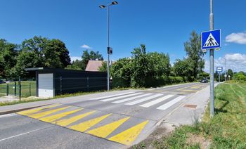 Postavitev stacionarnih merilnikov in prikazovalnikov hitrosti