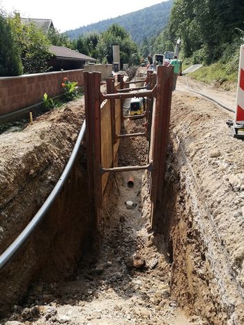 Gradnja kanalizacije ter obnova vodovoda v Podkraju - podaljšanje popolne zapore