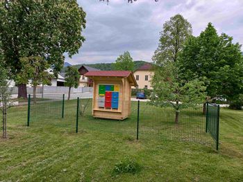 Slavnostna otvoritev učnega čebelnjaka