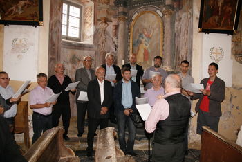 Moški pevski zbor Janko Kersnik zapel na Limbarski gori Moški pevski zbor Janko Kersnik zapel na Limbarski gori