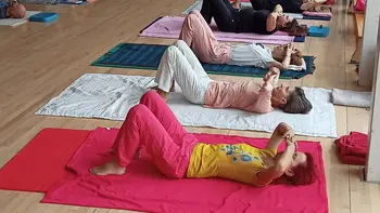 LEKCIJE UČENJA LAHKOTNEGA GIBANJA PO FELDENKRAIS METODI