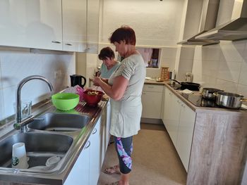 Produktiven ponedeljek v Medgeneracijskem centru Prebold Produktiven ponedeljek v Medgeneracijskem centru Prebold