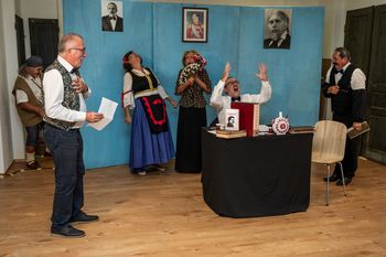 Komedija, ki je nihče nebi smel zamuditi: Analfabet v Medgeneracijskem centru Prebold Komedija, ki je nihče nebi smel zamuditi: Analfabet v Medgeneracijskem centru Prebold