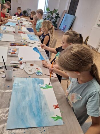 Morska ustvarjalnost z Marjeto v Medgeneracijskem centru Prebold Morska ustvarjalnost z Marjeto v Medgeneracijskem centru Prebold