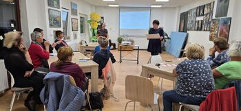 Kreativno razmišljanje z mag. Katarino Špec