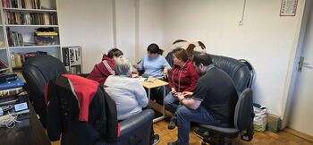 Nitke, ki povezujejo, delavnica kvačkanja v Preboldu