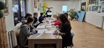 Potovanje skozi risanje – ustvarjalno, pogumno in navdihujoče