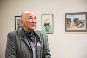 V knjižnici na ogled razstava »Akvareli« Antona Klakočarja