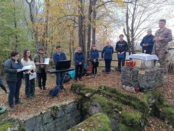 21. SPOMNSKI POHOD NA GLOBOČAK 21. SPOMNSKI POHOD NA GLOBOČAK