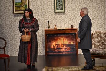 Premierna uprizoritev veselo igre DVE TAŠČI Premierna uprizoritev veselo igre DVE TAŠČI