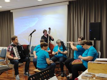 Nastop na Melodijah modrega sonca