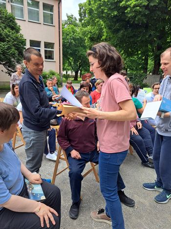 Knjigožur 2025 - praznik prijateljstva z Lavričevo knjižnico 