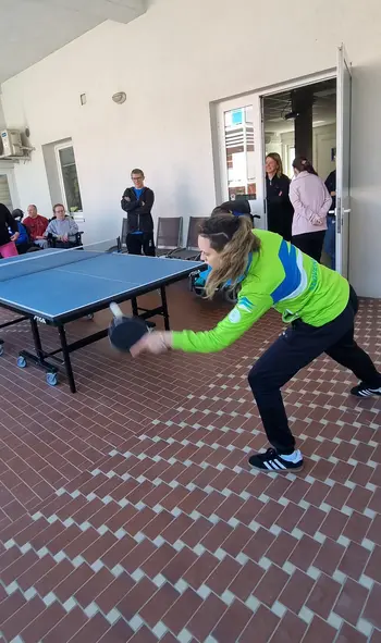 Navdihujoč obisk parašportnice Karin Praček