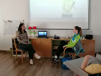 Navdihujoč obisk parašportnice Karin Praček