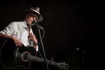 Glasbeno literarni večer z Vladom Kreslinom