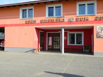 Razpis za dodelitev stanovanja v gasilskem domu v Tomaški vasi in opravljanje hišniških opravil za prostore gasilskega doma in okolice