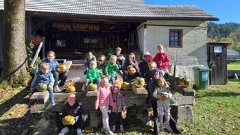 BUČNI STRAH PRI VEDRINOVCIH USPEL Z ODLIČNIM OBISKOM BUČNI STRAH PRI VEDRINOVCIH USPEL Z ODLIČNIM OBISKOM