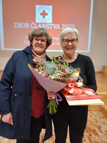 Zbor članstva Območnega združenja Rdečega križa Logatec