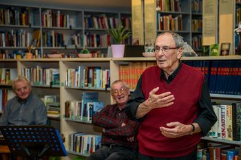 Poetični večer z Ervinom Fritzem v preboldski knjižnici
