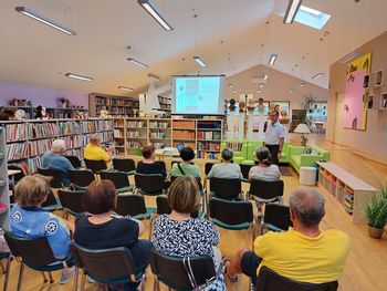 Diabetolog Damjan Justinek, dr. med., v Občinski knjižnici Prebold